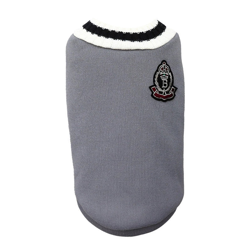 Pull Col V à Écusson pour Chat et Petit Chien – Style College